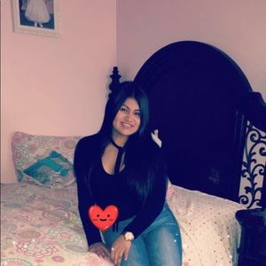 Meet your Posher, Maria